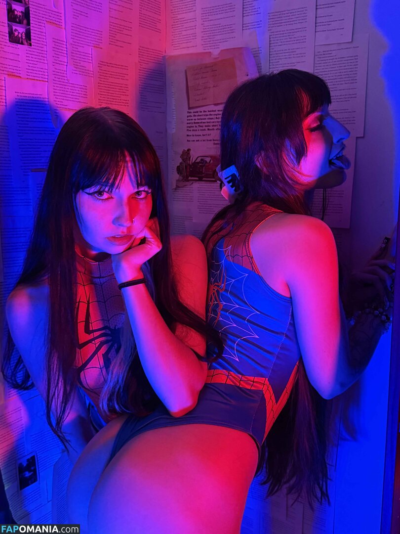 Beebee ASMR / beebeeasmr / beebeeasmr18 / beebeevip Nu OnlyFans  Foto vazada #416