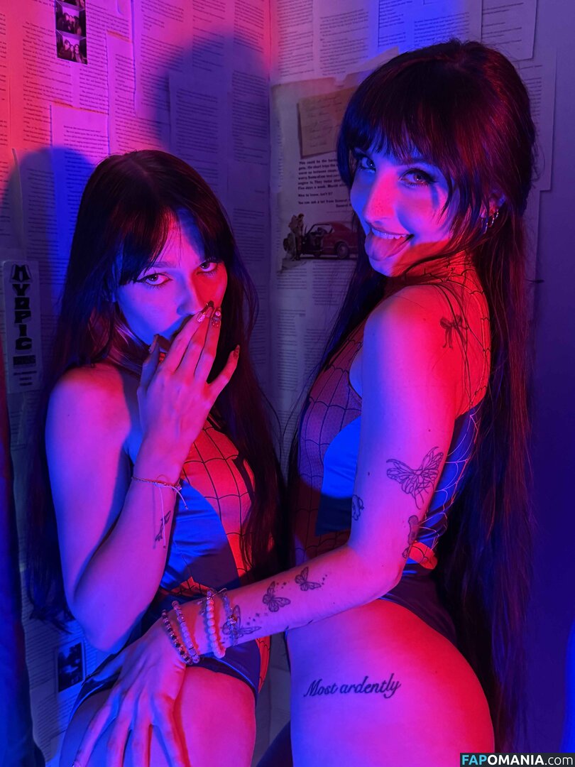 Beebee ASMR / beebeeasmr / beebeeasmr18 / beebeevip Nu OnlyFans  Foto vazada #425