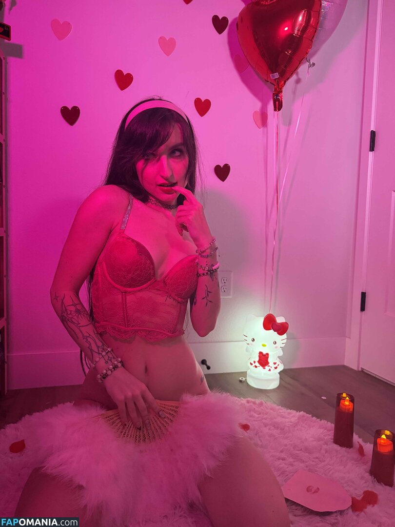 Beebee ASMR / beebeeasmr / beebeeasmr18 / beebeevip Nu OnlyFans  Foto vazada #432