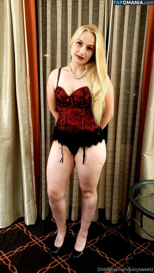 beeby_weeb / beebyweeb Nu OnlyFans  Foto vazada #6