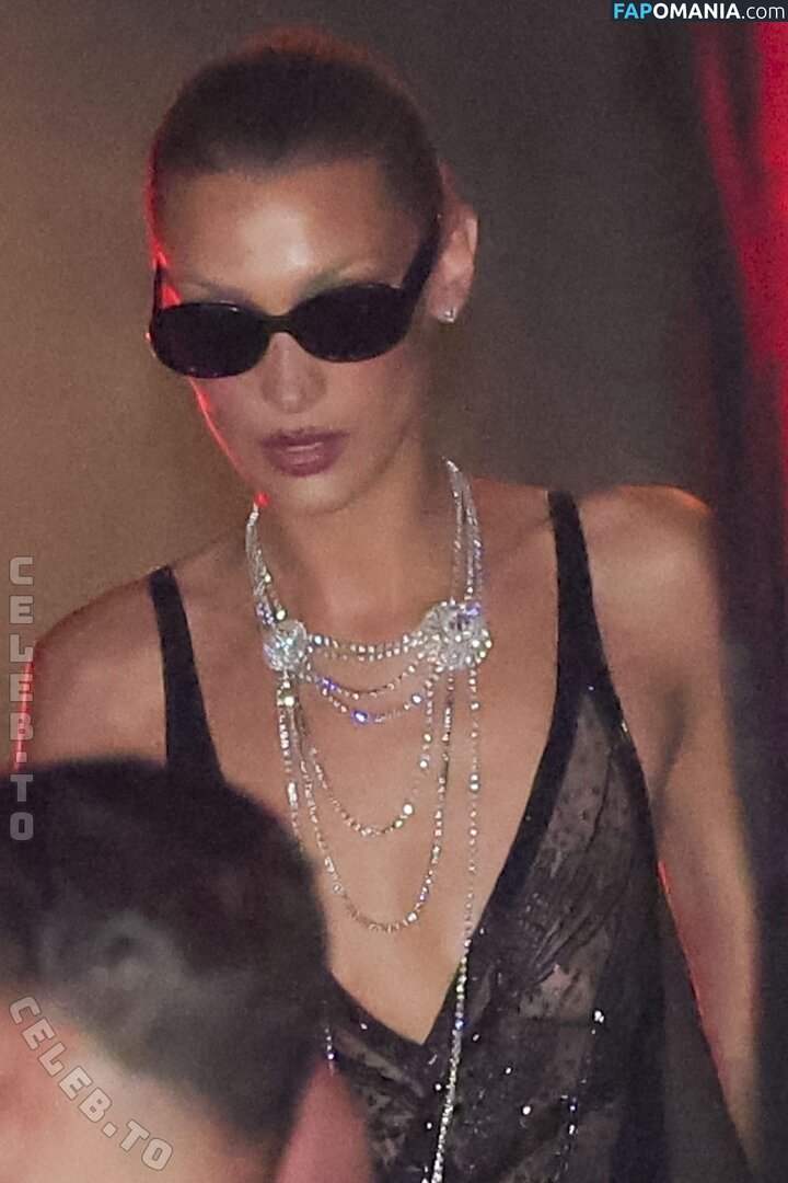 Bella Hadid / OfficialBellaHadid / bellahadid Nu OnlyFans  Foto vazada #869