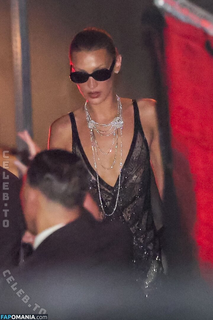 Bella Hadid / OfficialBellaHadid / bellahadid Nu OnlyFans  Foto vazada #871