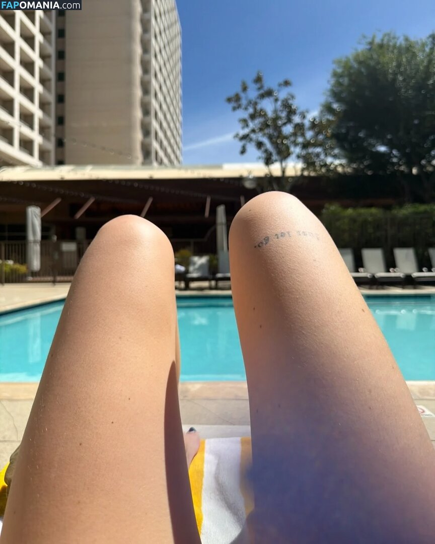 Bella Thorne / bellathorne Nu OnlyFans  Foto vazada #2