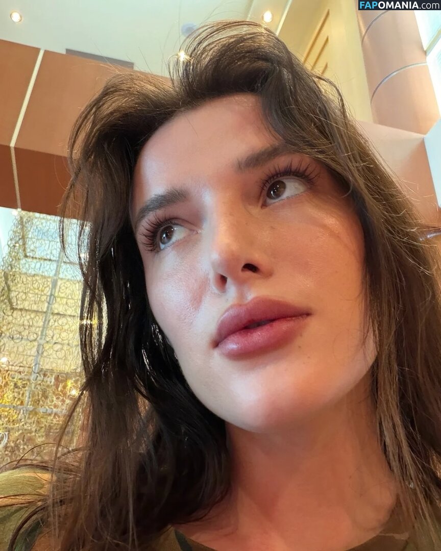 Bella Thorne / bellathorne Nu OnlyFans  Foto vazada #4