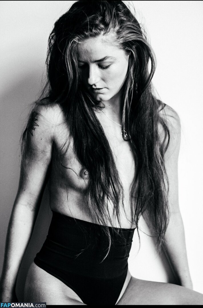 Below Deck Nu OnlyFans  Foto vazada #2