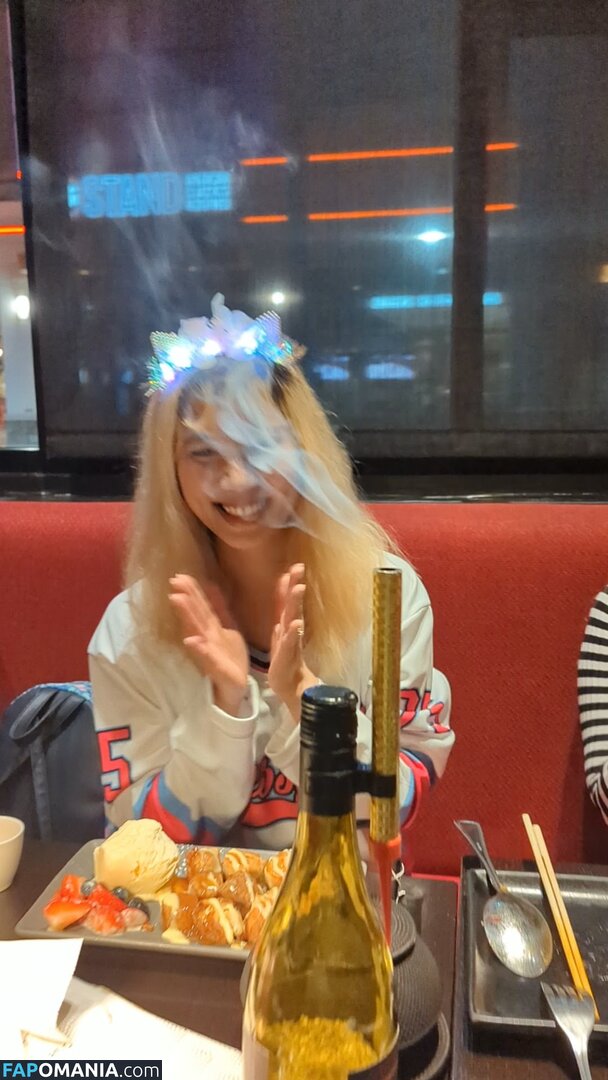 Aquentine / Bessy Q / Final Girlz / Justa Queen / Quynh Văn / _bessy.q_ Nu OnlyFans  Foto vazada #29