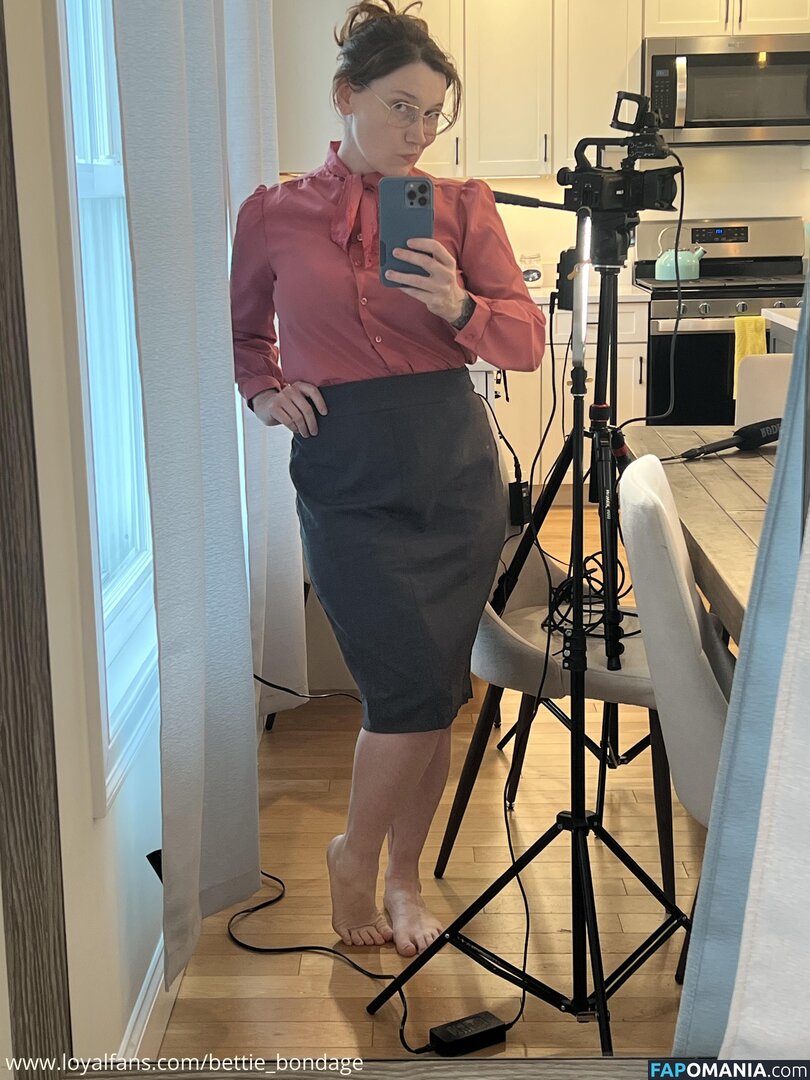 Bettie Bondage / __bettiebee / bettie_bondage Nu OnlyFans  Foto vazada #437