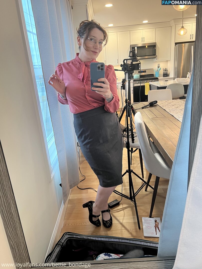 Bettie Bondage / __bettiebee / bettie_bondage Nu OnlyFans  Foto vazada #438