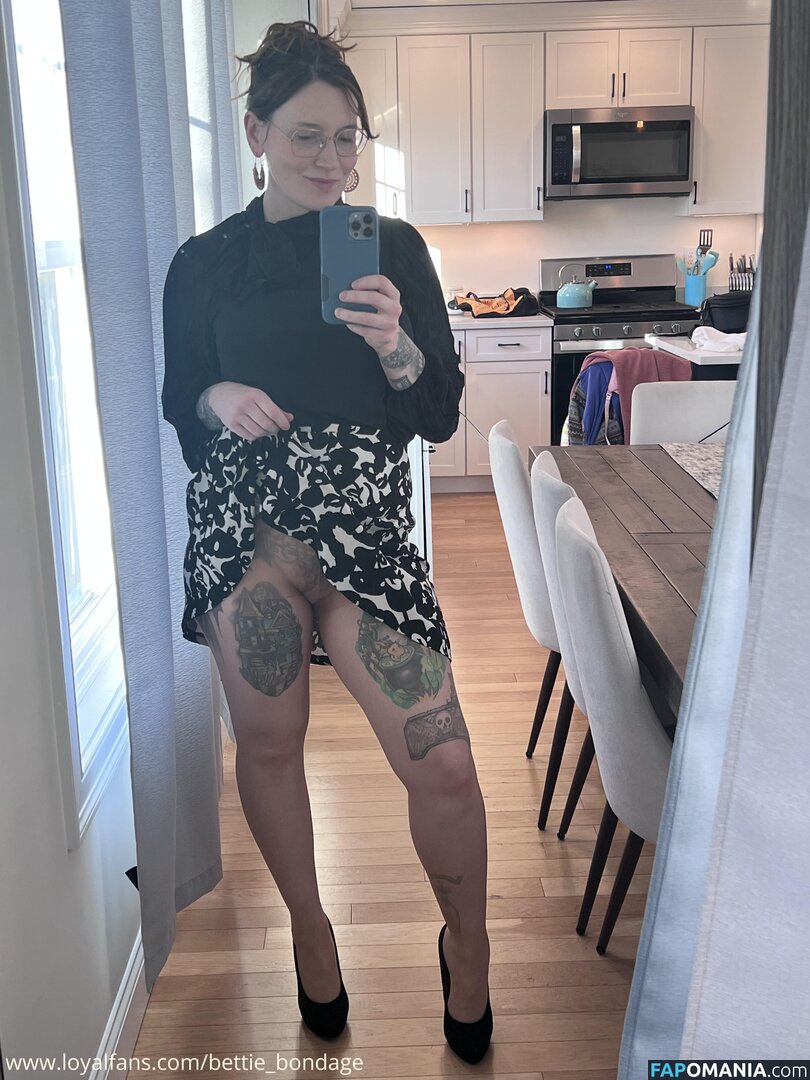 Bettie Bondage / __bettiebee / bettie_bondage Nu OnlyFans  Foto vazada #450