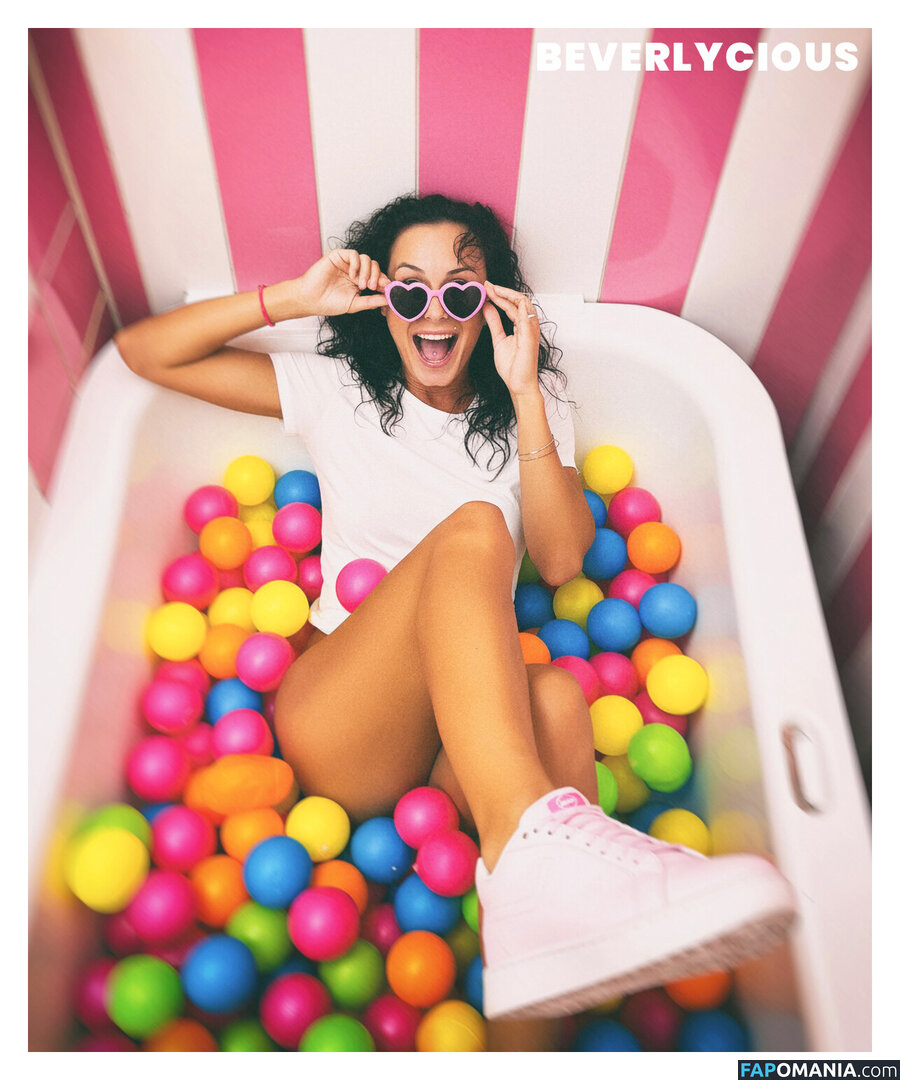 beverlyciousxxx_free Nu OnlyFans  Foto vazada #8
