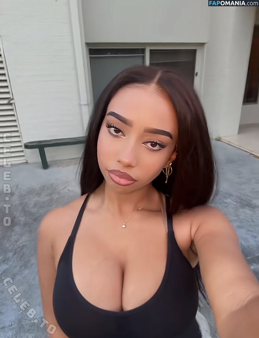 Bianca Alexandra / bianca.alexandrraa / itaintbee Nu OnlyFans  Foto vazada #3