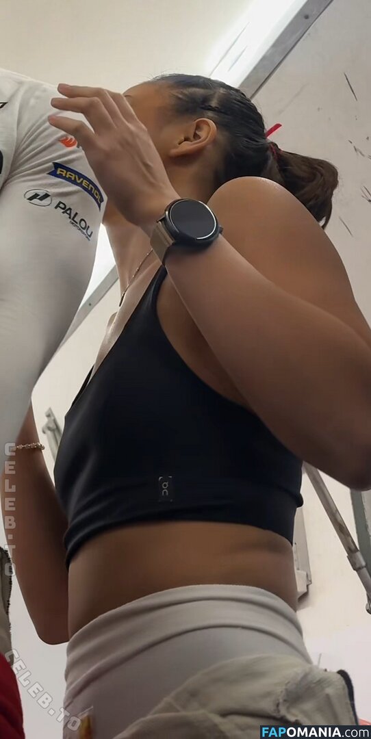 Bianca Bustamante / https: / racerbia Nu OnlyFans  Foto vazada #18