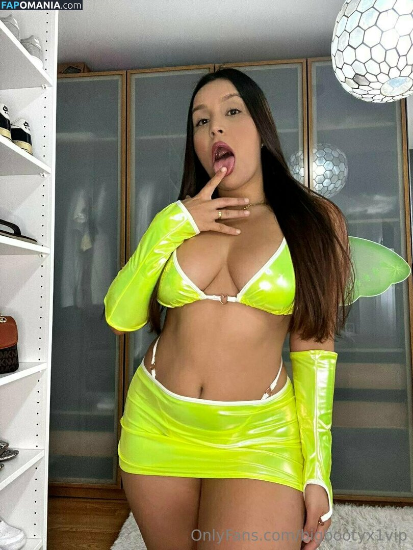 bigbootyred21 / bigbootyx1vip Nu OnlyFans  Foto vazada #378