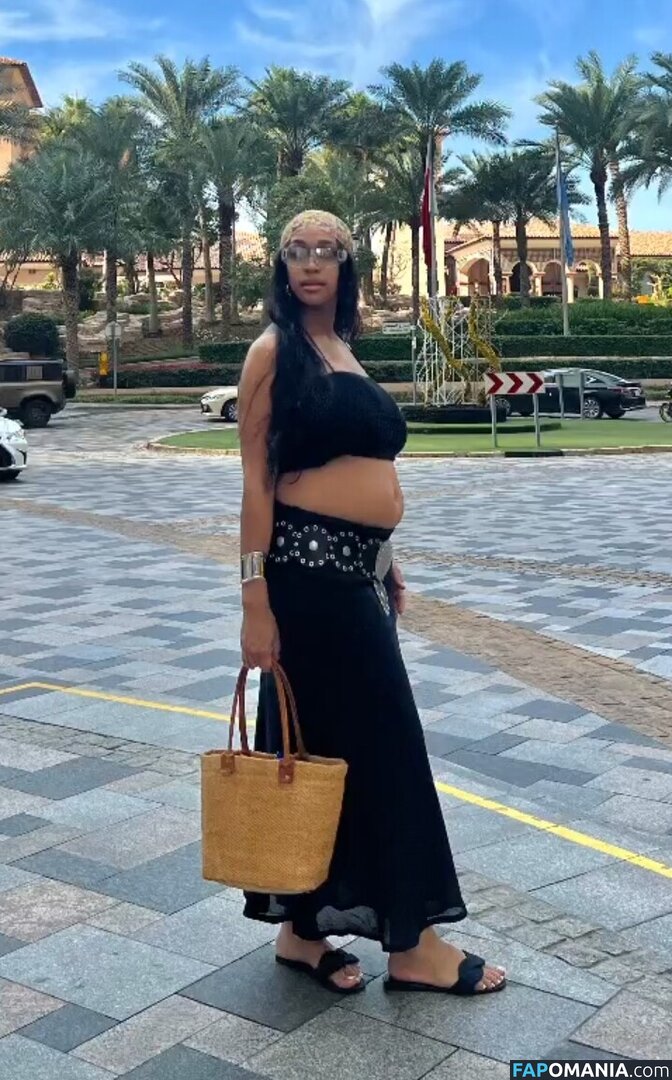 BigDD / Bigdiamondgirl, / Heyitsdiamondbaby / bigdiamondgirl Nu OnlyFans  Foto vazada #5