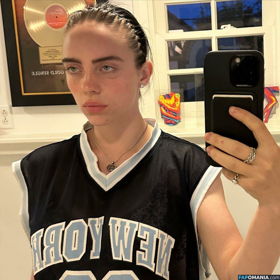 Billie Eilish / Fake / billeeilish / billieeilish Nu OnlyFans  Foto vazada #36