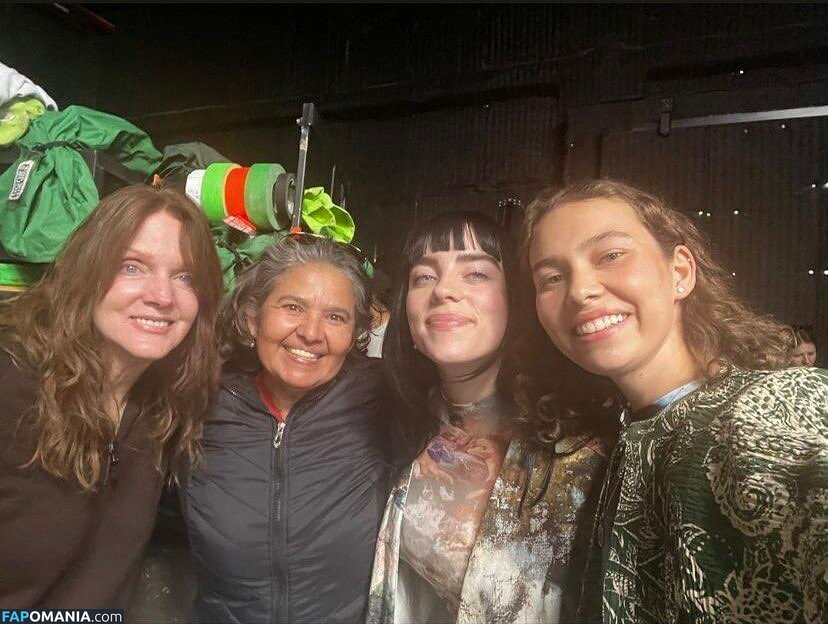 Billie Eilish / Fake / billeeilish / billieeilish Nu OnlyFans  Foto vazada #383