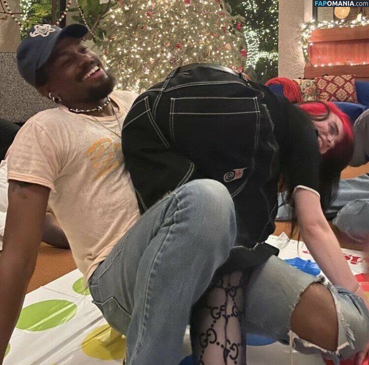 Billie Eilish / Fake / billeeilish / billieeilish Nu OnlyFans  Foto vazada #1083