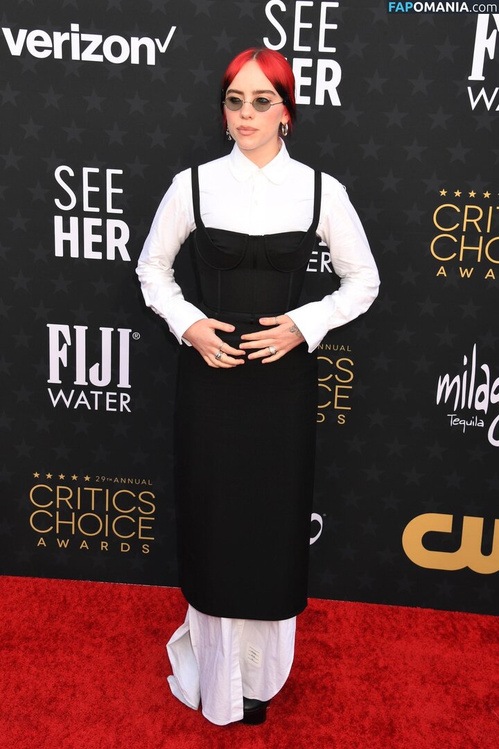 Billie Eilish / Fake / billeeilish / billieeilish Nu OnlyFans  Foto vazada #1178