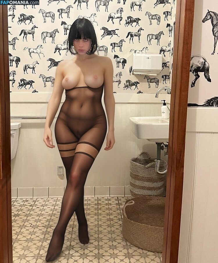 Billie Eilish / Fake / billeeilish / billieeilish Nu OnlyFans  Foto vazada #1198