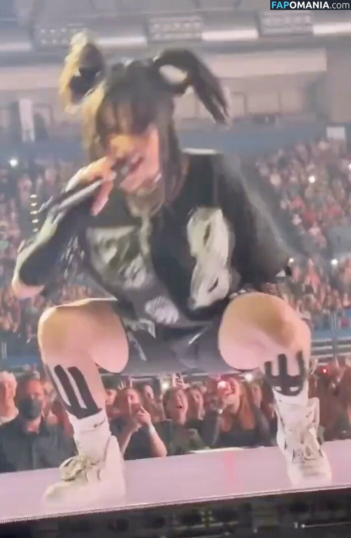 Billie Eilish / Fake / billeeilish / billieeilish Nu OnlyFans  Foto vazada #2203