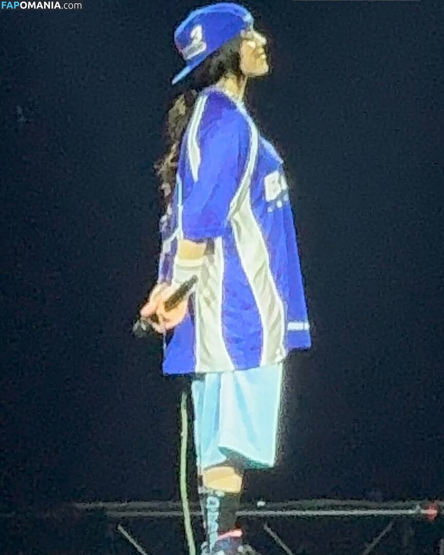 Billie Eilish / Fake / billeeilish / billieeilish Nu OnlyFans  Foto vazada #2252