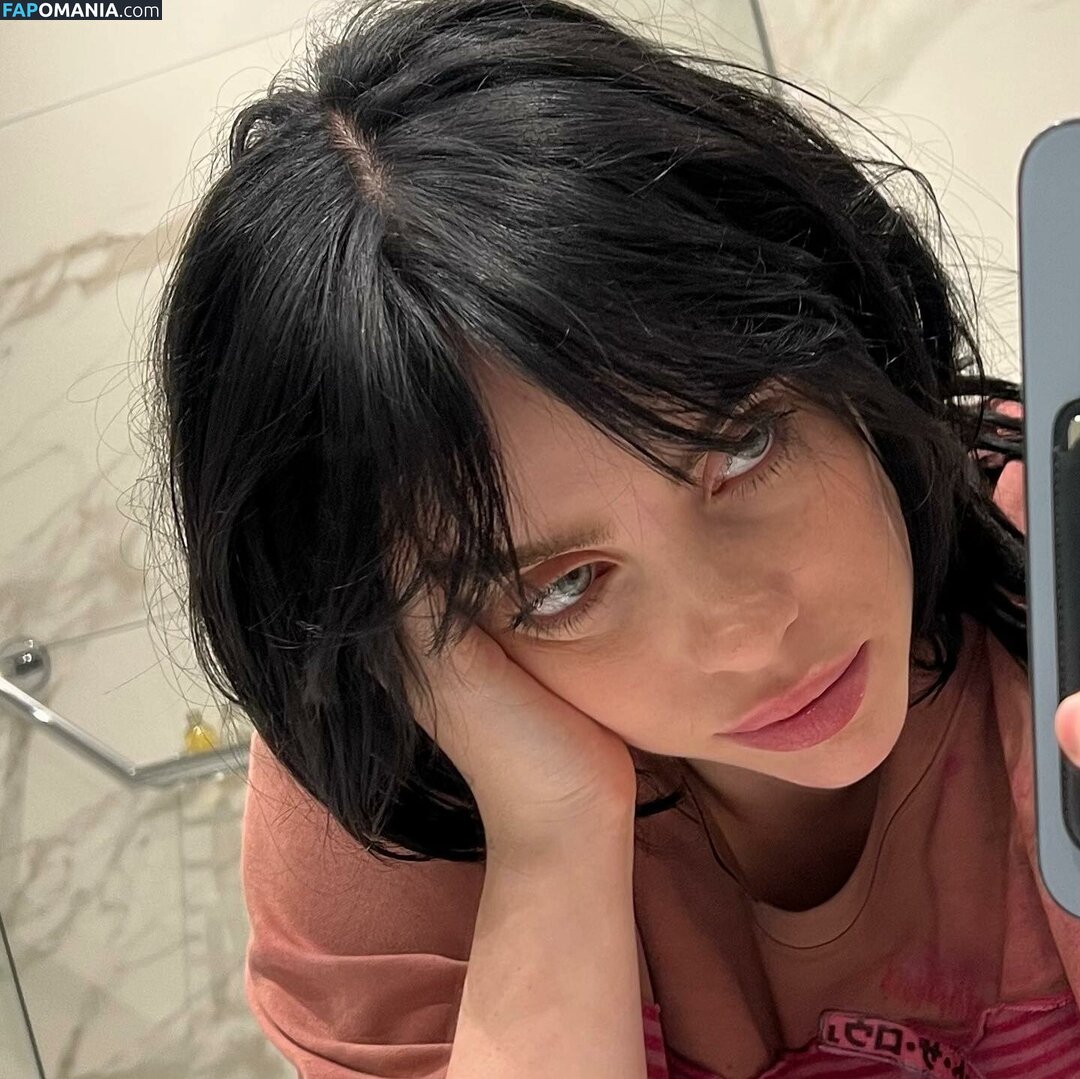 Billie Eilish / Fake / billeeilish / billieeilish Nu OnlyFans  Foto vazada #2341