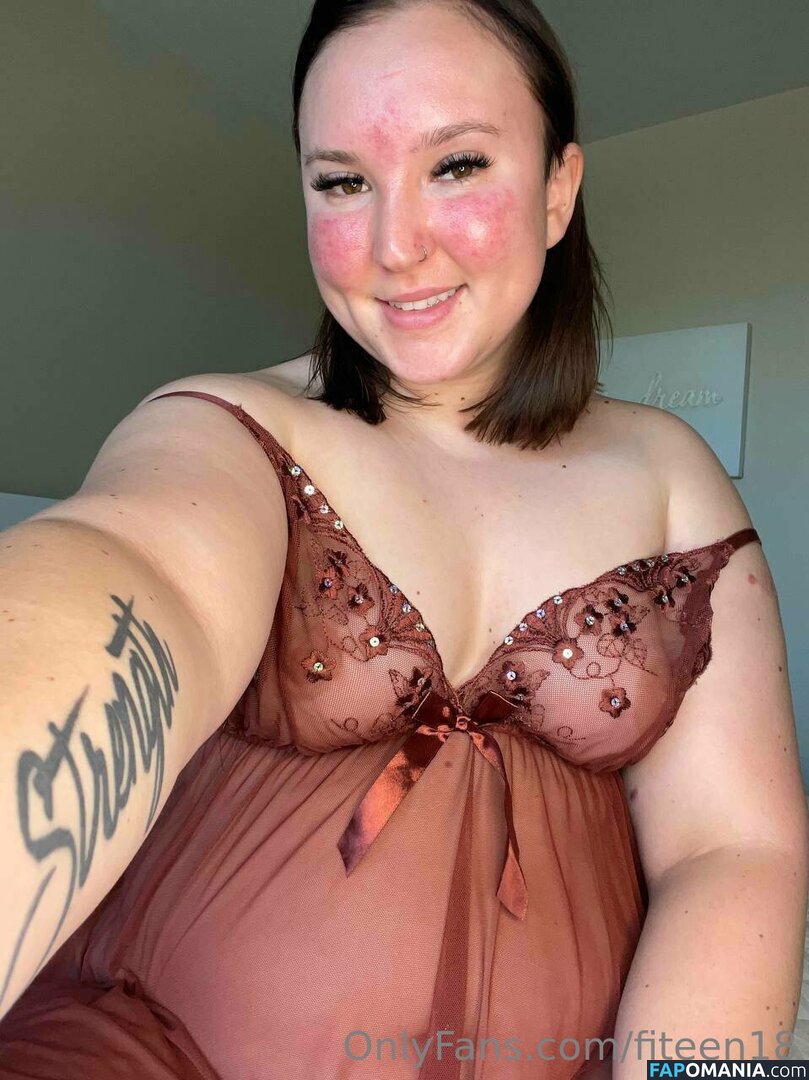 bisexualcollegegirl / rubitout Nu OnlyFans  Foto vazada #9