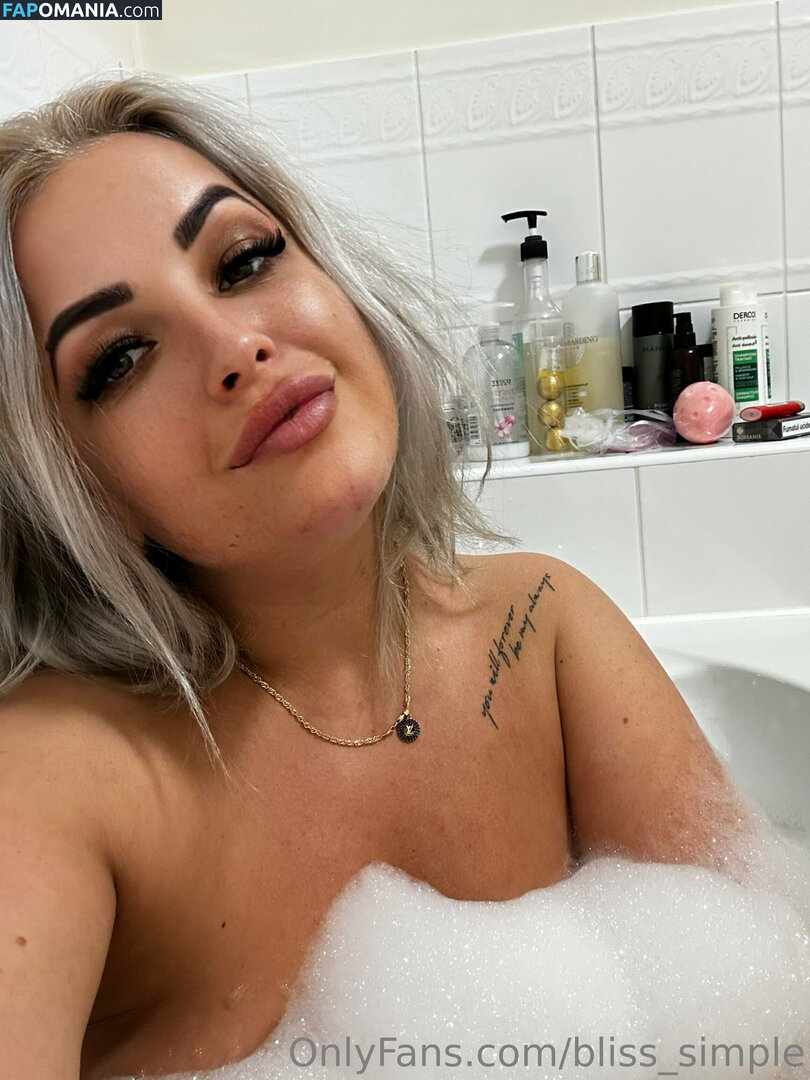 bliss_simple / haylzjade93 Nu OnlyFans  Foto vazada #16