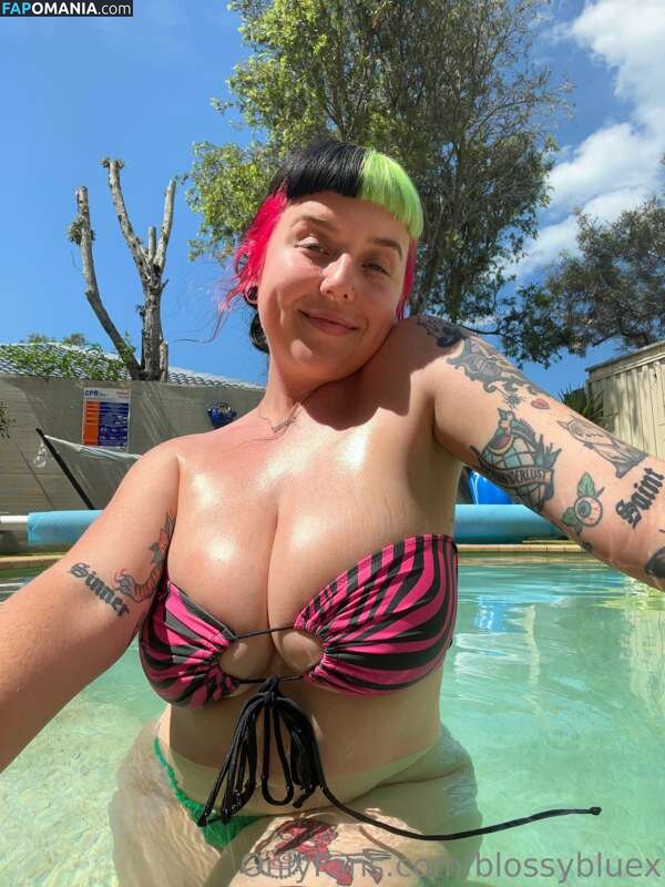 Blossy Blue Vip / blossybluex Nu OnlyFans  Foto vazada #1