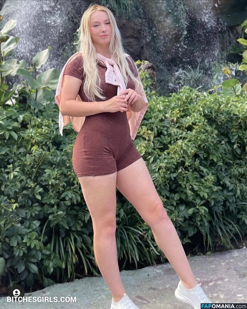 BluTube / orchidsandhoney / therealroyalblu Nu OnlyFans  Foto vazada #69