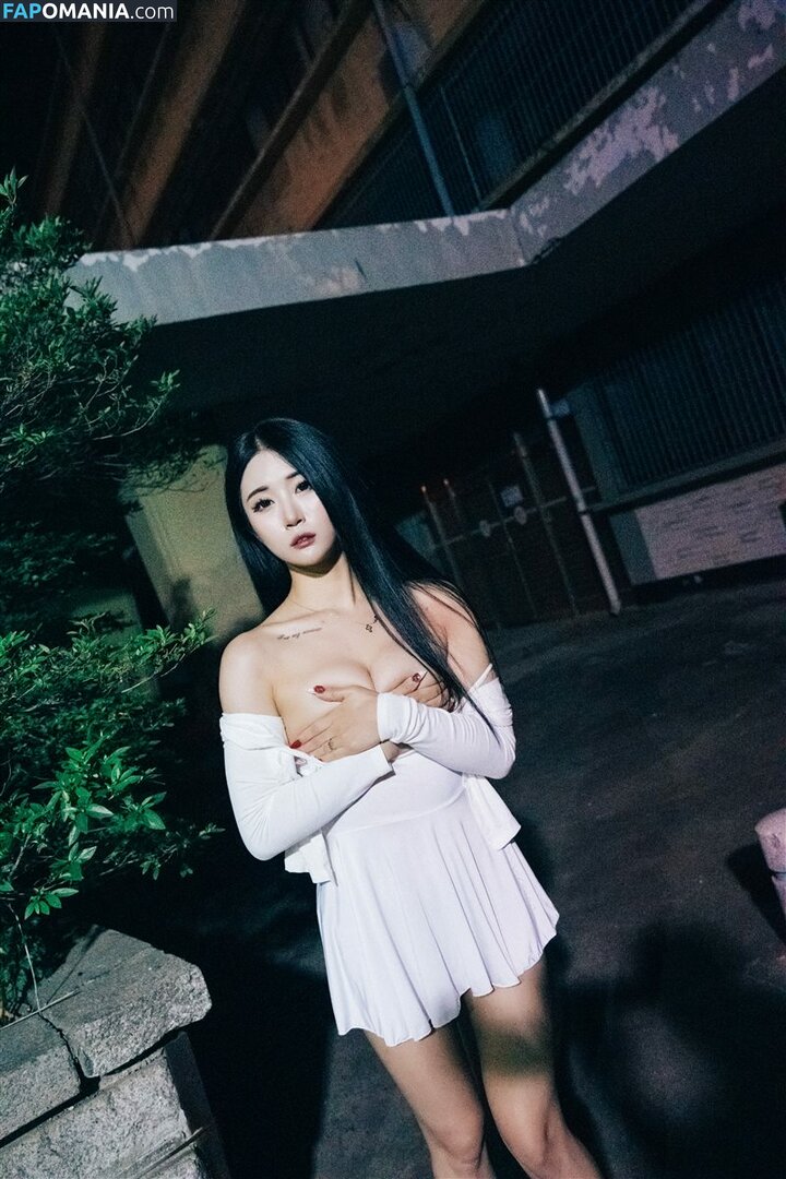 Bomi / Girl Crush KPop / bomistry / bomistry2022 / girlcrushfancam Nu OnlyFans  Foto vazada #13