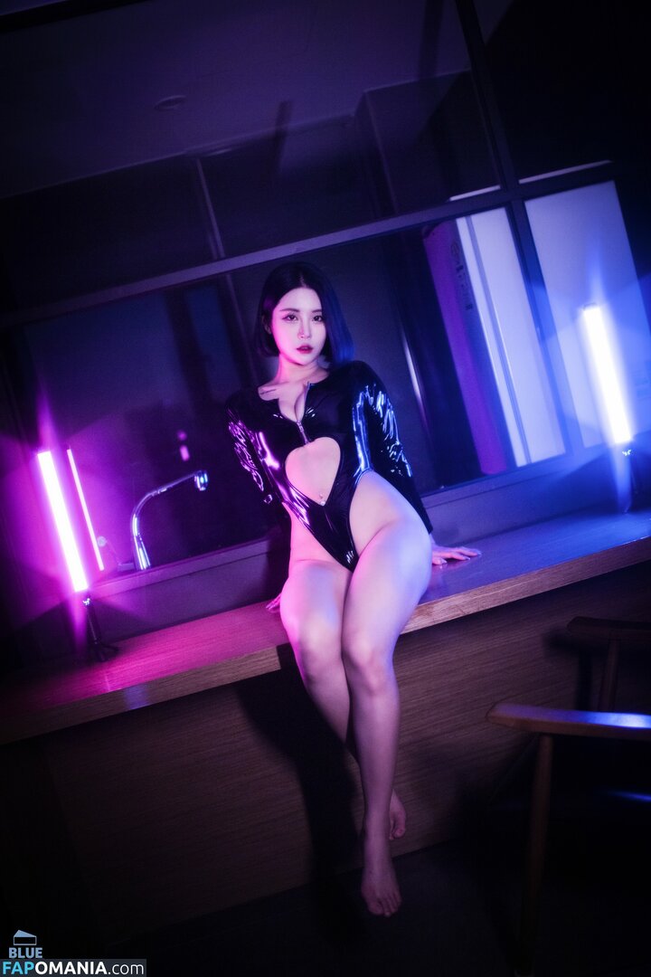 Bomi / Girl Crush KPop / bomistry / bomistry2022 / girlcrushfancam Nu OnlyFans  Foto vazada #455