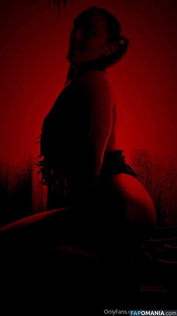 bossbitch_eleanor / bossbitchesinc_ Nu OnlyFans  Foto vazada #10