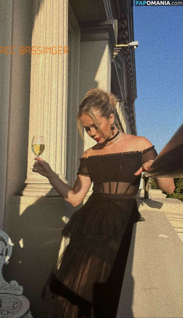 Brec Bassinger / brecbassinger Nu OnlyFans  Foto vazada #11