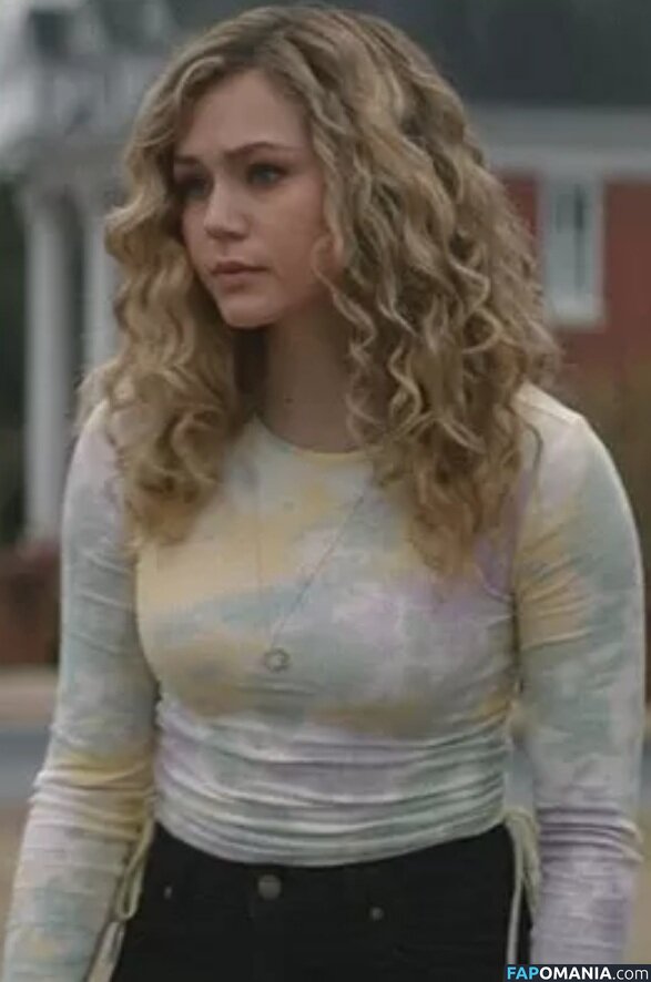 Brec Bassinger / brecbassinger Nu OnlyFans  Foto vazada #257