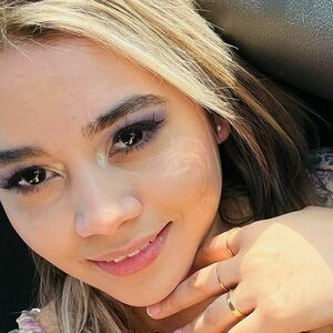 Brisnareyes26