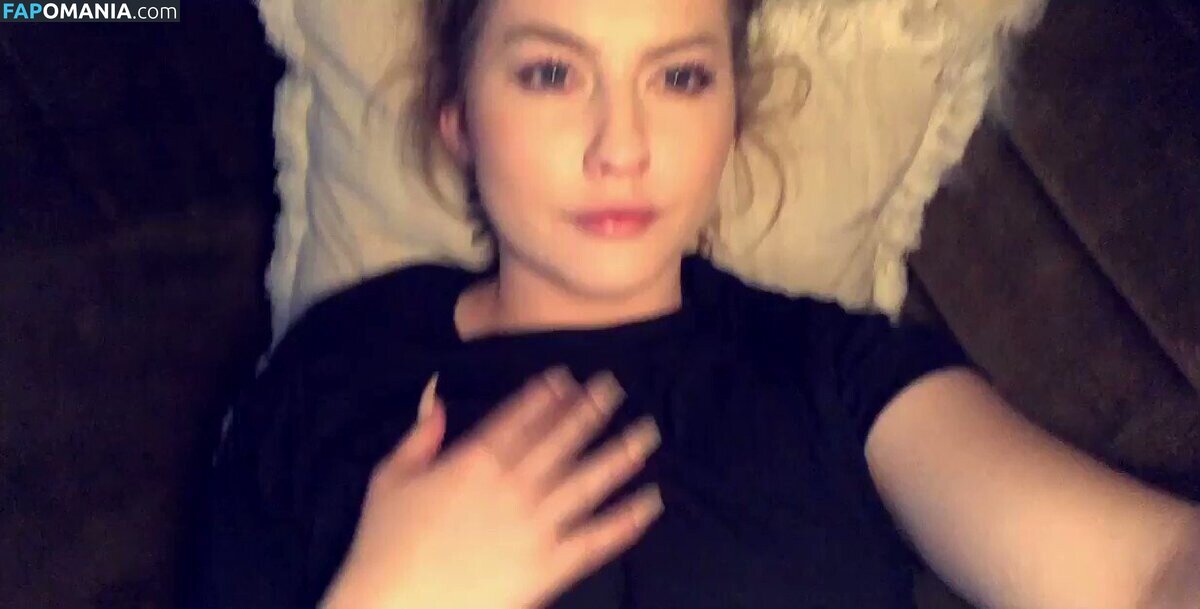 Britney Light / Britneylightx / https: / light_britney Nu OnlyFans  Foto vazada #4