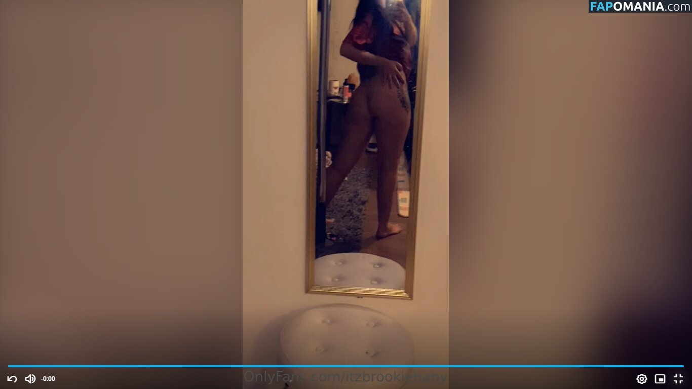 Brooke Lindsay / brooke.lindsay00 / itzbeccabanks Nu OnlyFans  Foto vazada #5