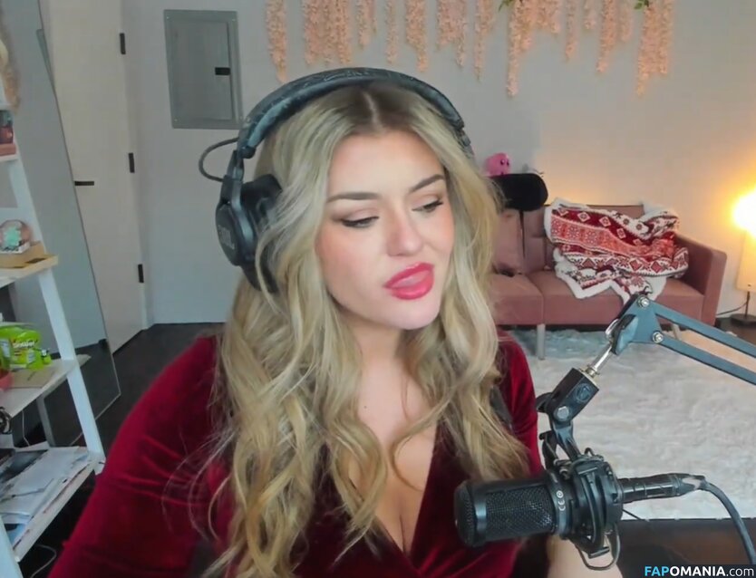 BrookeAB / brookeabb / fvckbrooke Nu OnlyFans  Foto vazada #156