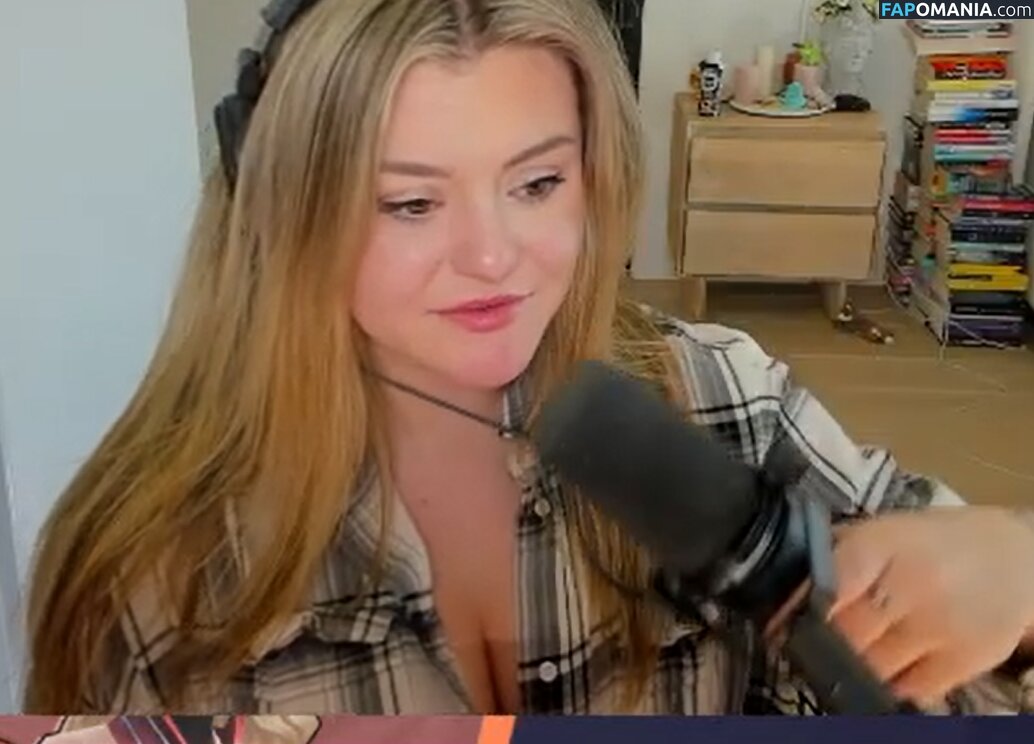 BrookeAB / brookeabb / fvckbrooke Nu OnlyFans  Foto vazada #165