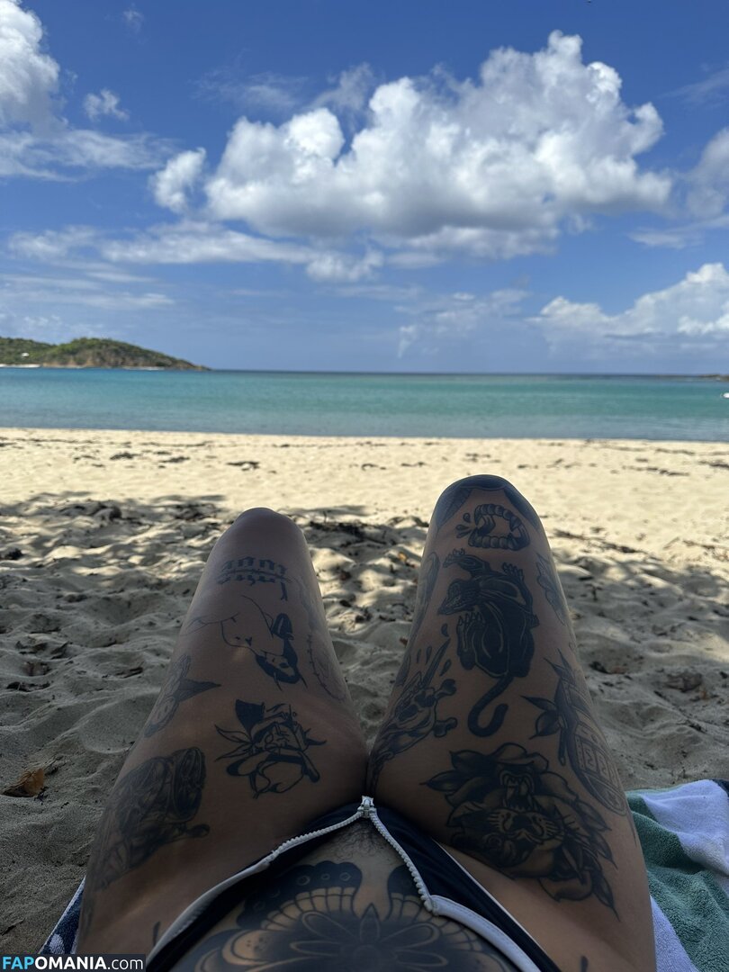 Brookemarkhaa / TattedTeddy / bmarkhaa Nu OnlyFans  Foto vazada #1