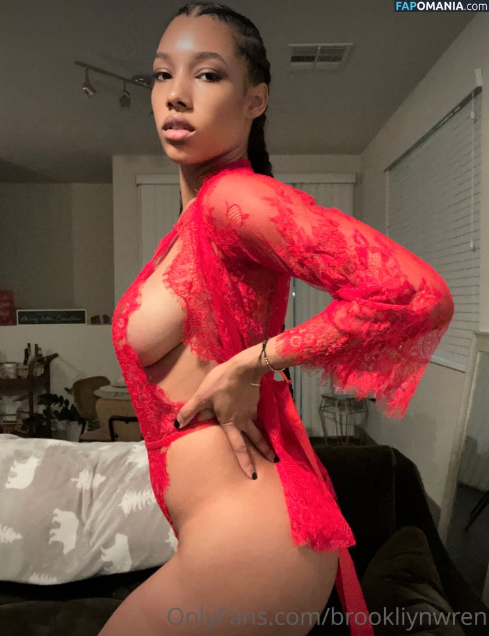 Brookliyn Wren / brookliyn_wren / brookliynwren / helloBROOKLIYN Nu OnlyFans  Foto vazada #344