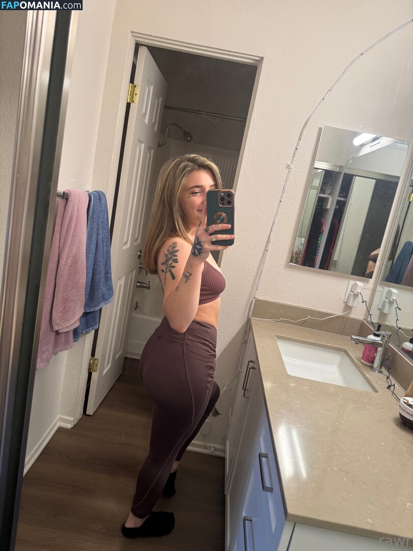 Brooklyn Dunn / brooklynd03 / flowermellon Nu OnlyFans  Foto vazada #6