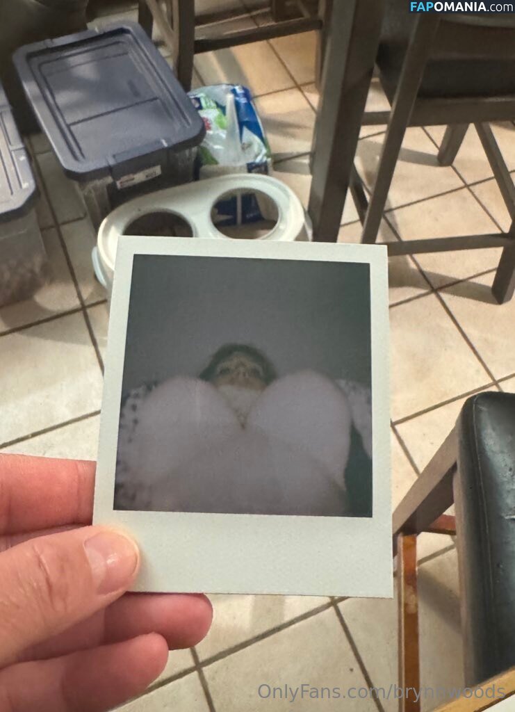 brynn__woods / brynn_woods75 / brynnwoods / valkyriebrynnofficial Nu OnlyFans  Foto vazada #879