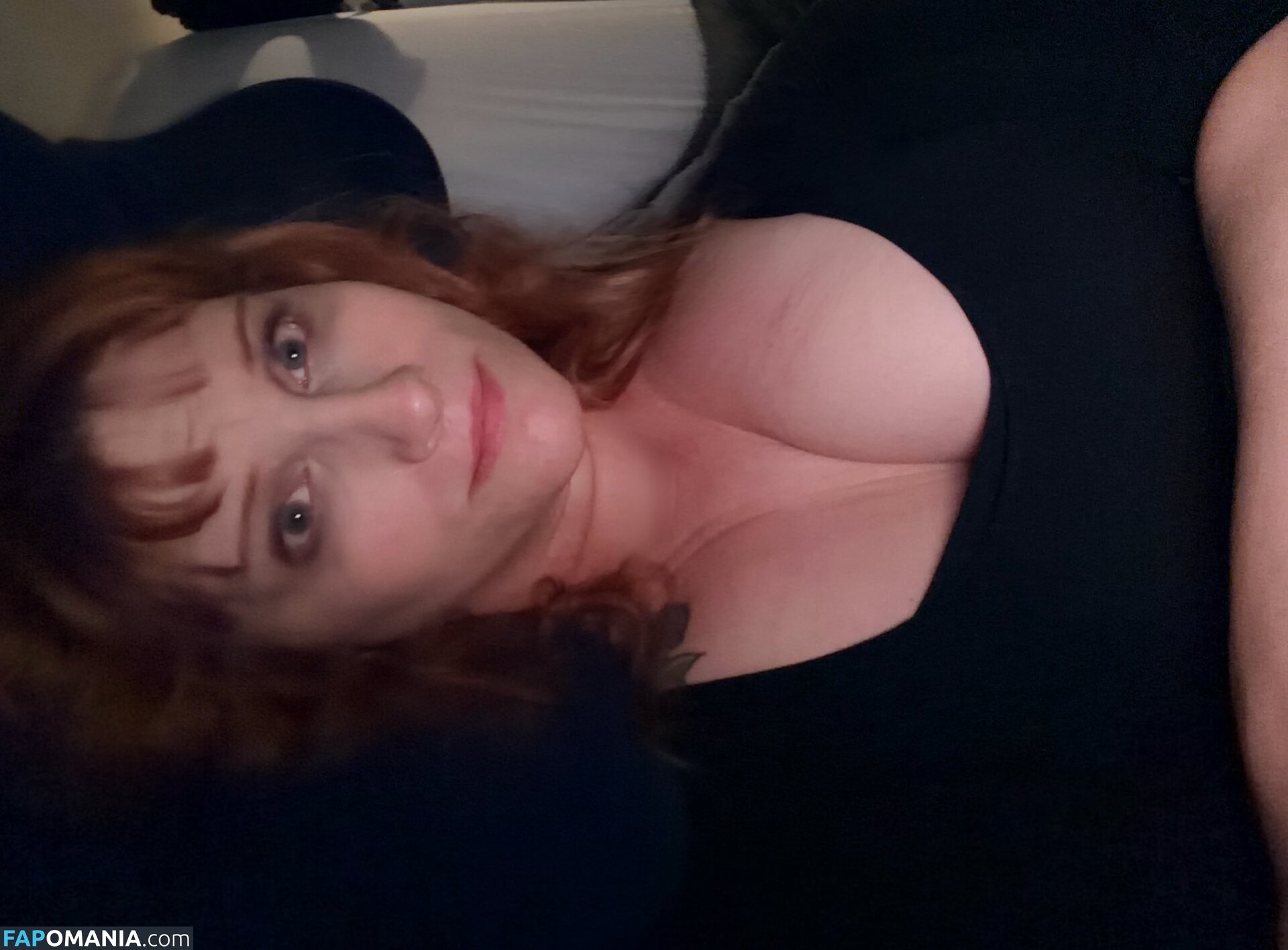 brynn__woods / brynn_woods75 / brynnwoods / valkyriebrynnofficial Nu OnlyFans  Foto vazada #886