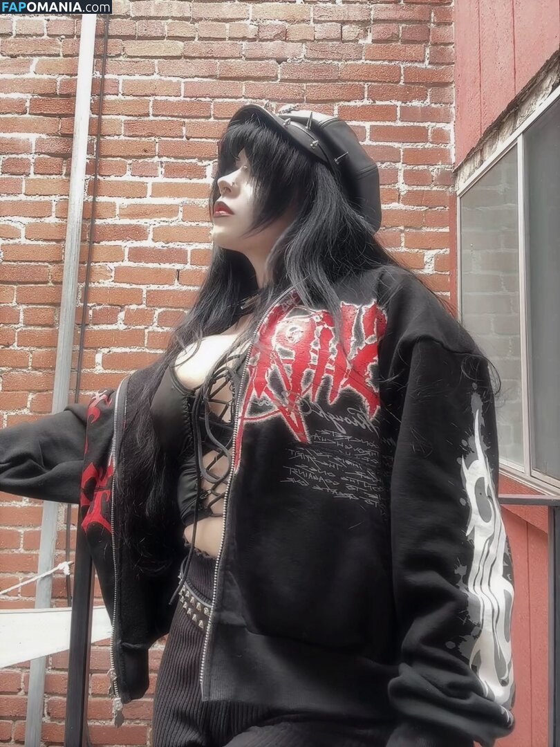 buffgothmom / xohmygoth Nu OnlyFans  Foto vazada #12