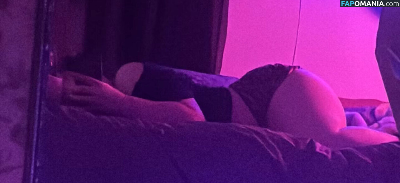 BuggieWuggie / buggieewuggiee Nu OnlyFans  Foto vazada #8