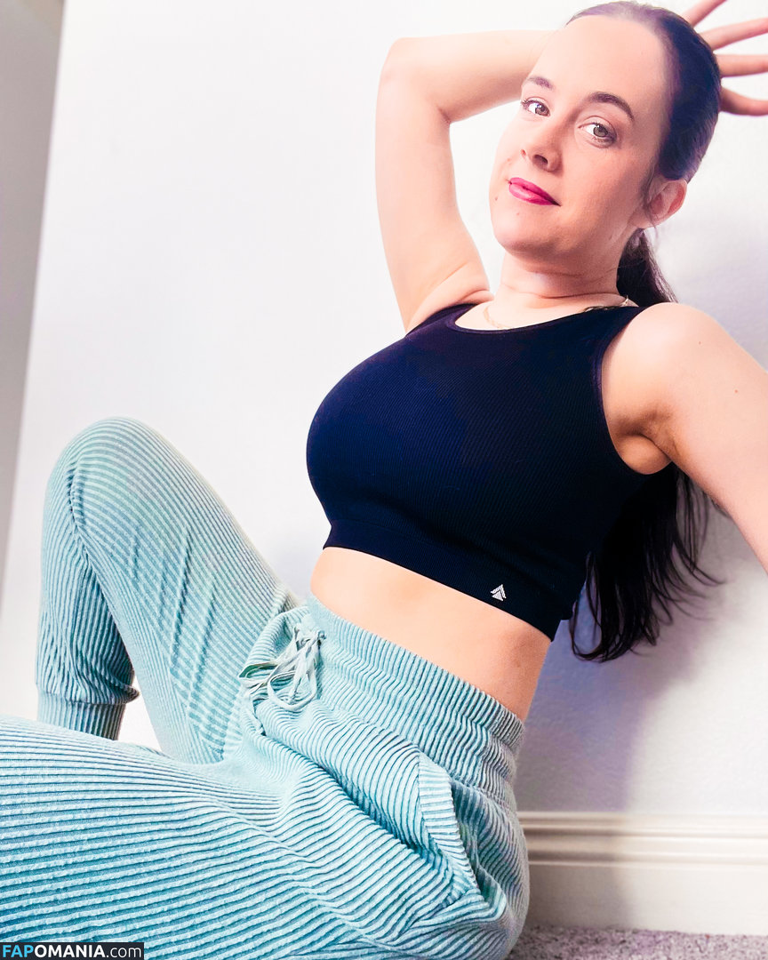 Bunnytails / bunnytailsTwitch / fluffybunny20 Nu OnlyFans  Foto vazada #6