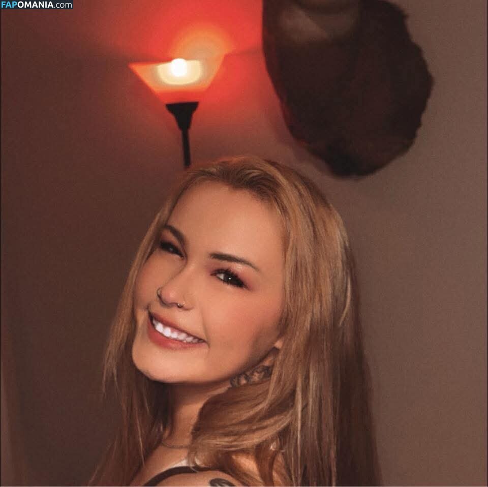 Busty Kristen from Iowa Nu OnlyFans  Foto vazada #2