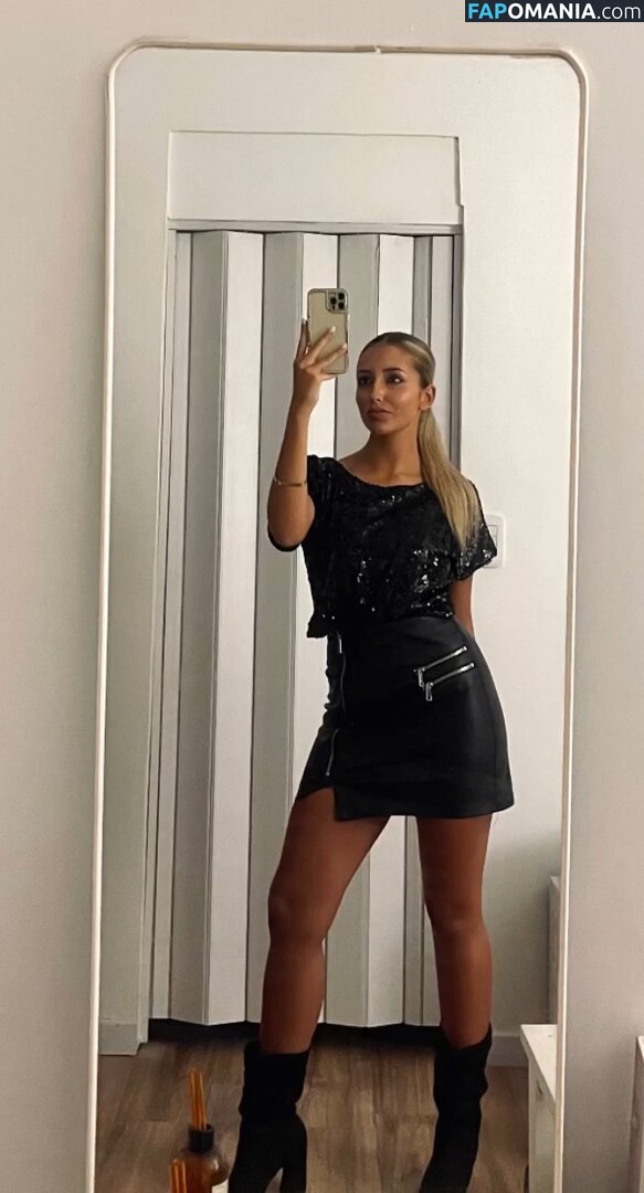 BustyAna / bustyannarosexxx / nhlbruins Nu OnlyFans  Foto vazada #7